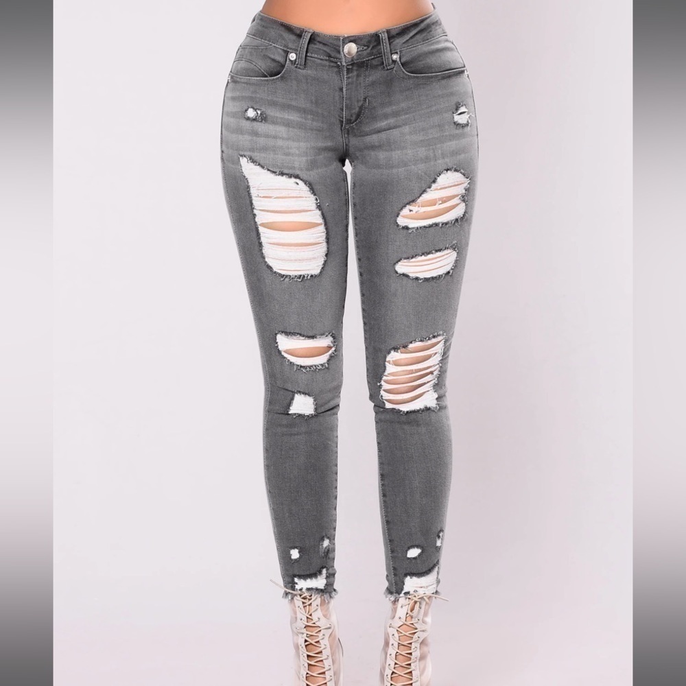 FashionNova nervous around you jeans gray wash